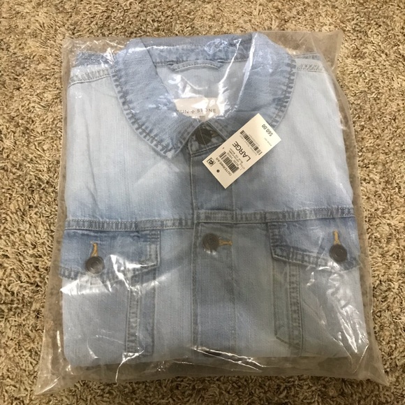 Macy’s Sun & Stone John Denim Trucker Jacket - Picture 3 of 3
